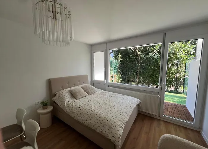 Apartament Designer Oasis With Garden *